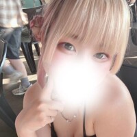 初めてで緊張してます?