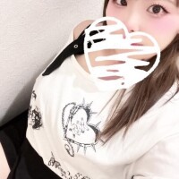 【ちょいぽちゃのムチムチ??ボディ】
