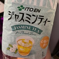 ゆりな
