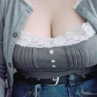 花岡みうな