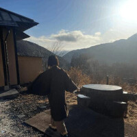 瀬名まるこ