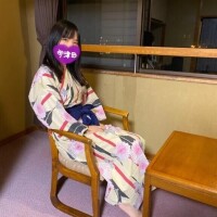 宇津田しの