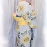 ムシムシしてる。