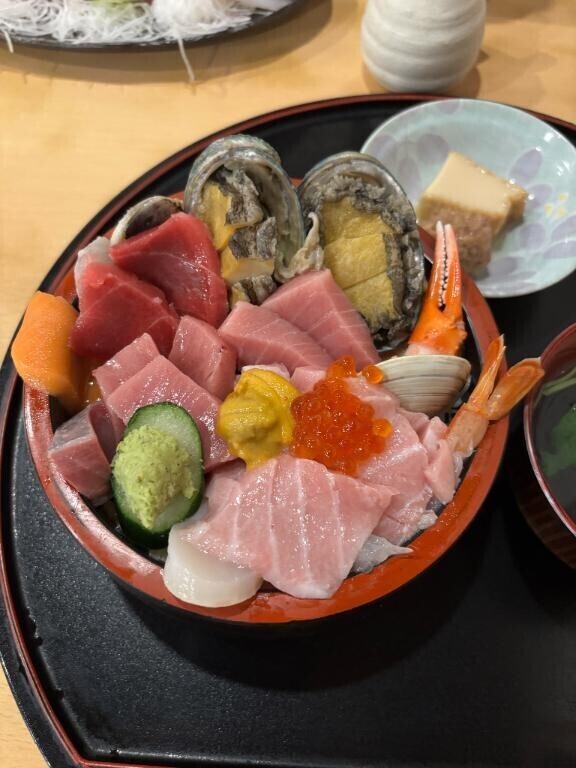 海鮮丼
