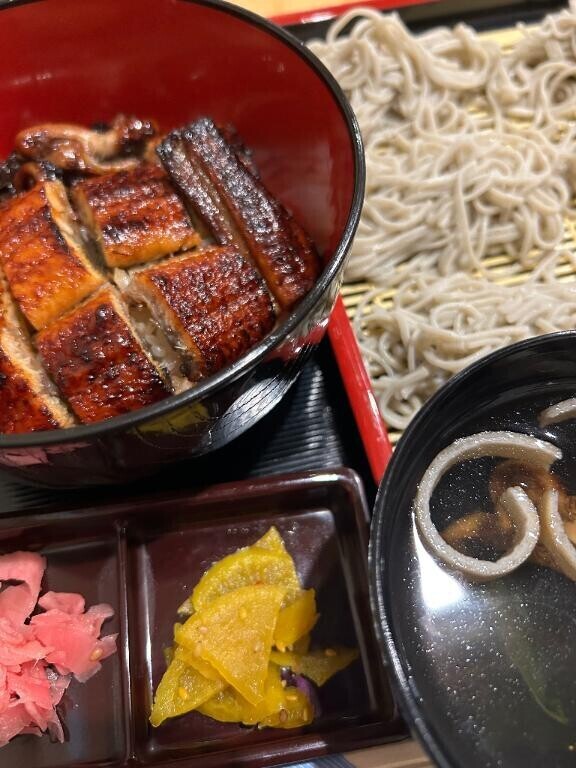 本日１２時〜出勤します🩷