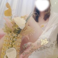 今のところあります　11時〜出勤します