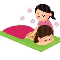お休みなので