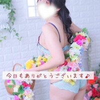 にぃな
