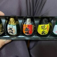 お酒は呑めないし呑まないんだけれども(ﾟ∀ﾟ)ボンボンは美味しいわ♪