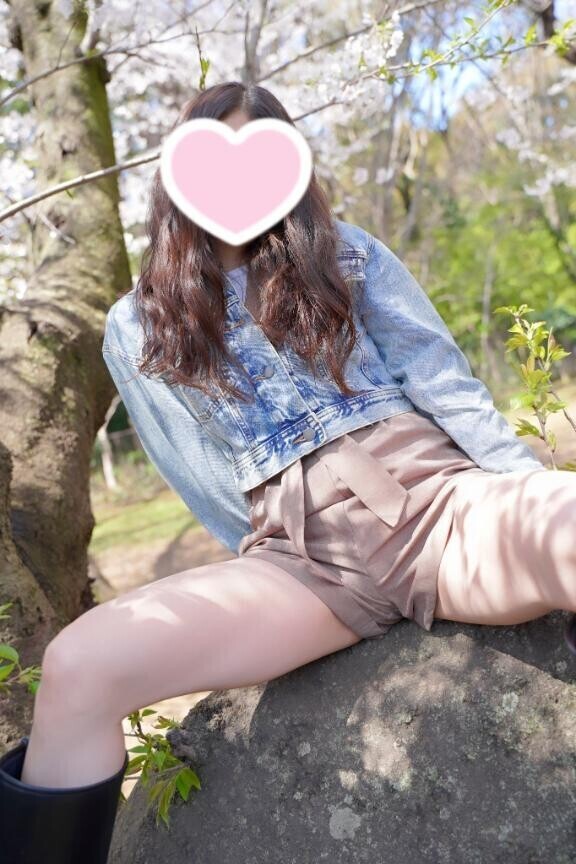 みーんっ