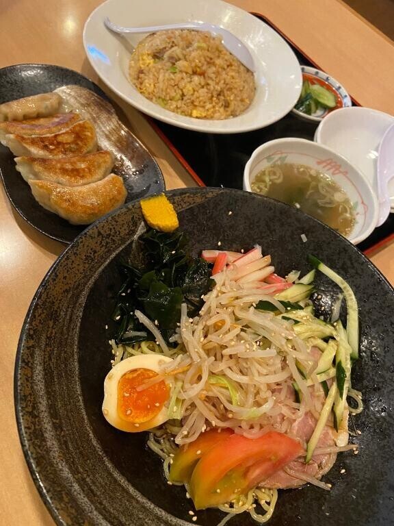 いえ、ちょ〜っとお忙しかった(о´∀`о)モノですから、、、