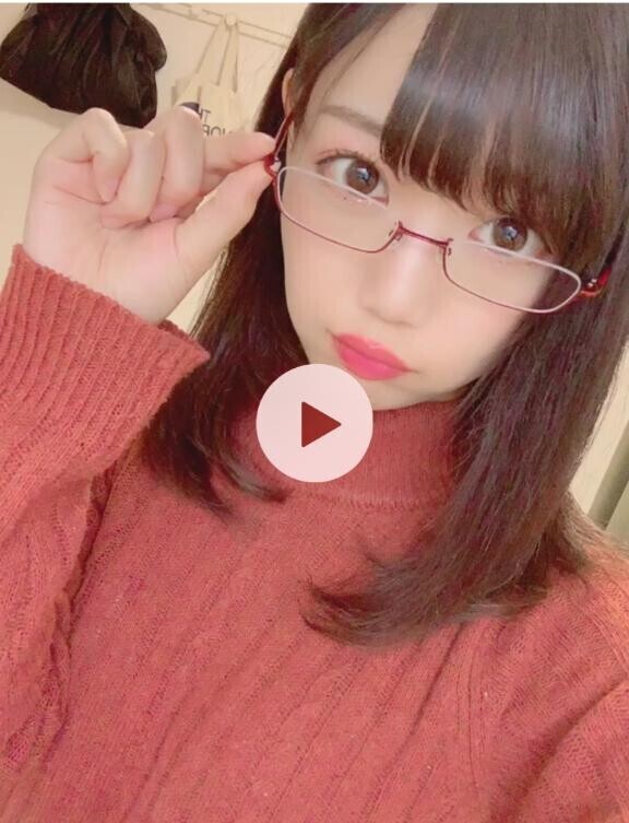 [動画]メガネっ子好きですか？♡