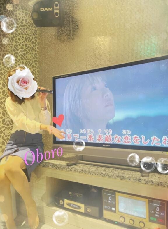 無意識に、髪を伸ばし始めたの♡