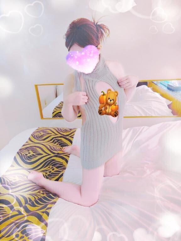 本日11時からイベントDay出勤します　童貞を♡♡♡ニット