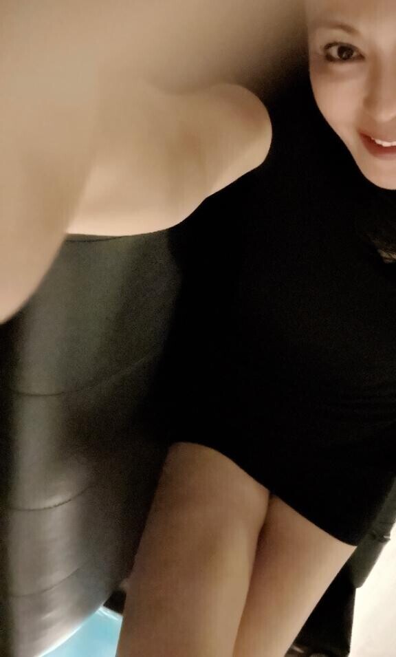 ちっとも痩せね〜し(-.-)y-., o O食欲旺盛だし、どーしてくれんねん