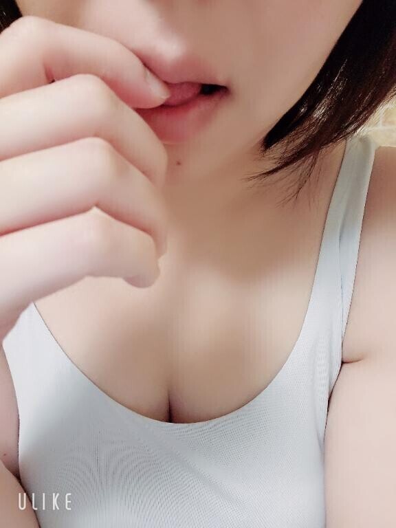 フェ○ーリを…