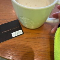 スタバ( ・∇・)なう