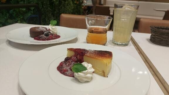 食べて食べて食べる