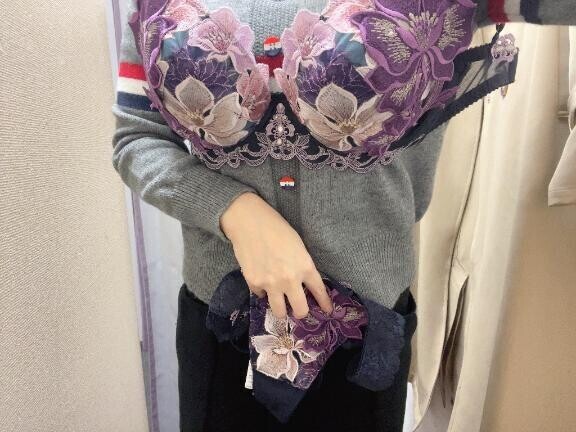 下着買ってきたヽ(´∀｀)ﾉ