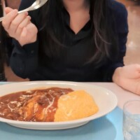 満腹すぎてねむい…