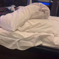 （くだらん）機能性ベッド