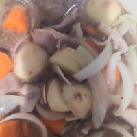 煮込むよ〜♪