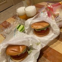小岩駅で逢瀬のHくんへ