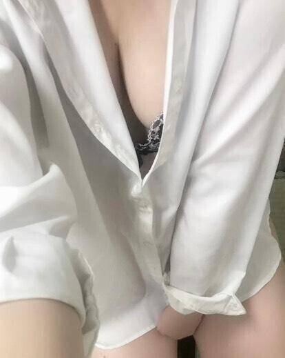 2人っきりで秘密の…〇〇〇しよう♡