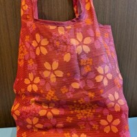 桜の柄のエコバッグ