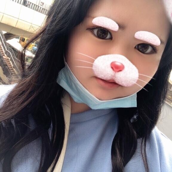 来月は黒髪ロングにしようかなあ？