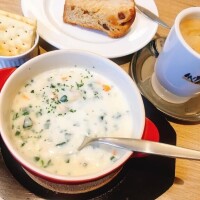 ネイルと美容室前に。。