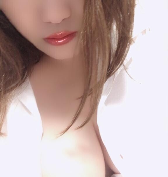 ねえねえヾ(｡･д･｡)