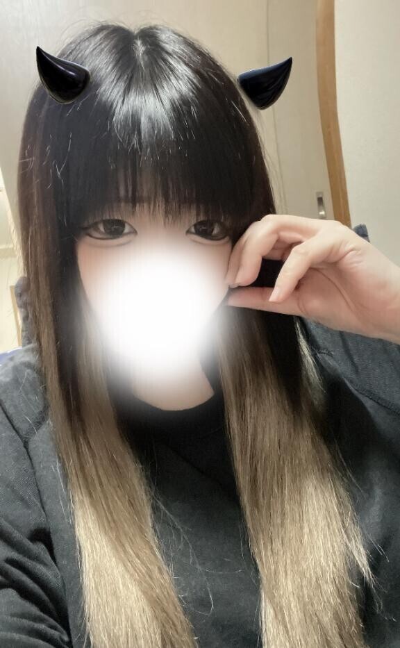 謎の……