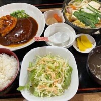 ハンバーグ定食