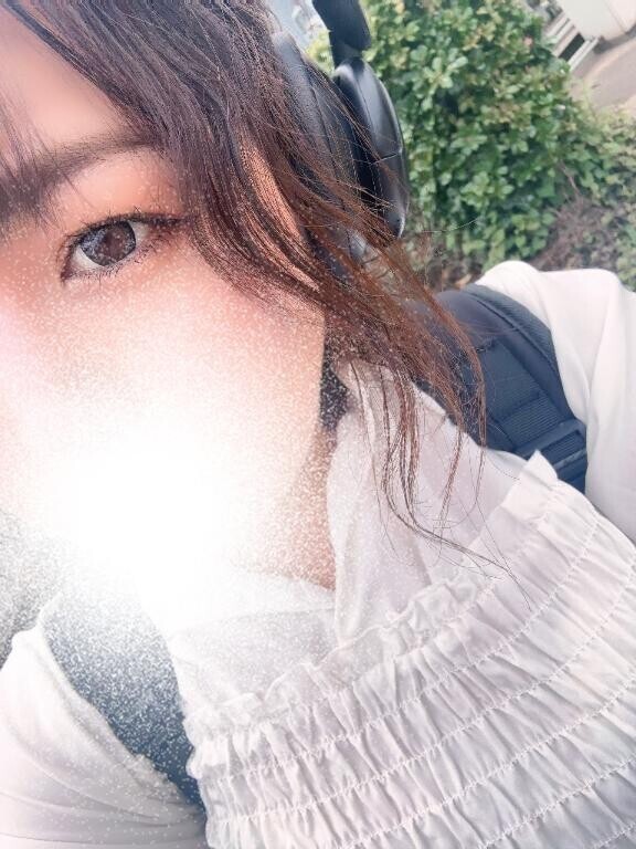 眩しいー?