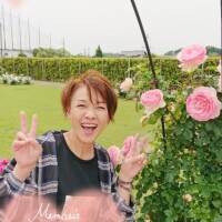 バラを見に