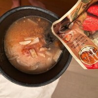 寝る前に食べすぎた