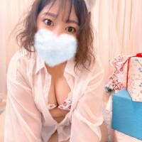 真白【ましろ】