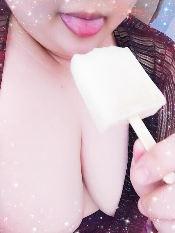 出勤してます