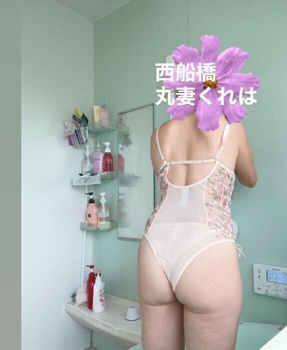 リアルすぎる後ろ姿