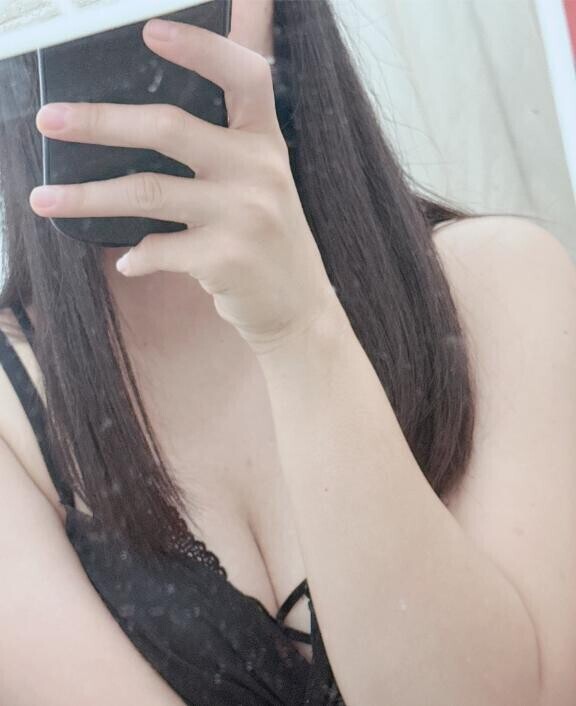 はじめまして⋆⸜(* ॑꒳ ॑*  )⸝