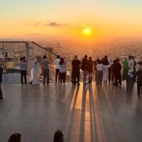 16日《日曜日》出勤します