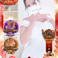 夜風にほどける紅