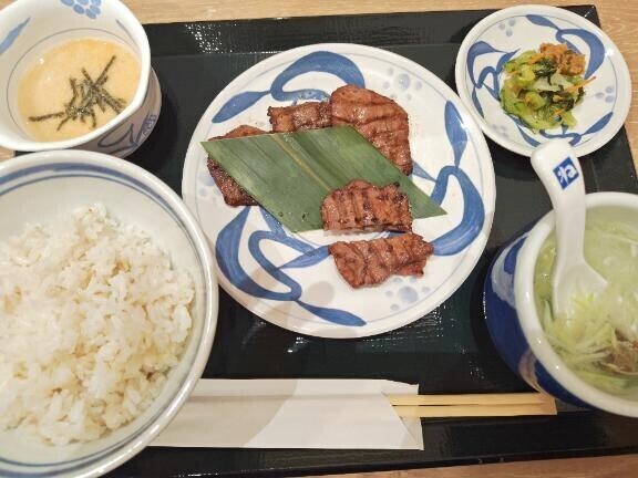 牛タン美味しいよねー