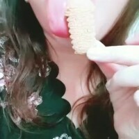 ちんこすこうペロペロ