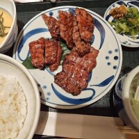 お昼ご飯〜