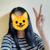 髪を切りました