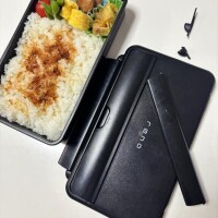弁当箱を...