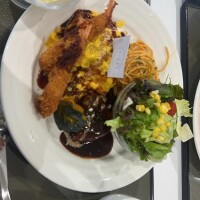 お子様ランチならず