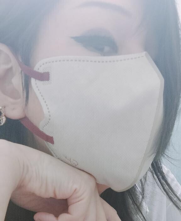 瞳‪